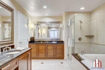 MGM Signature-15-620 1Br 2Ba Balcony Suite, Las Vegas (photo 4)