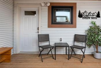NN - The Evelyn - Whistlebend 1-bed 1-bath, Whitehorse (zdjęcie 2)