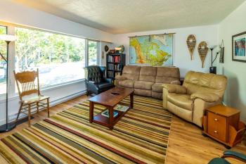 NN - The Burrow - Riverdale 3-bed 1 5 bath, Whitehorse (photo 2)