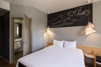 Ibis Sevilla, Севилья (фото 3)