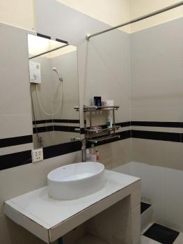 Room 12 - Studio in a villa 5mn walk from the Royal Palace with swimming pool, Phnom Penh (photo 4)
