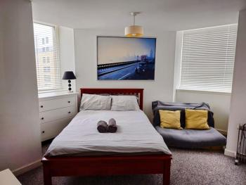 2 Bedroom Modern stylish Apt in Glasgow City Centre, Glasgow (Foto 2)