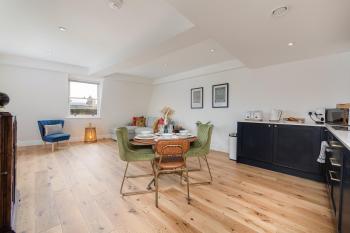 Abbey View Penthouse - Steps from Roman Baths, Bath (foto 5)