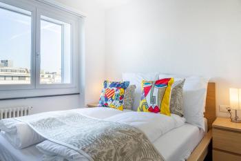 Modern Apartment with Balcony near SBB - Special PICCO PICASSO Apartment, Basel, up to 6 guests, Basilej (fotografie 4)
