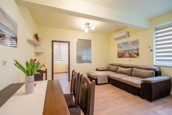 Top Location Central New & Spacious 3 BDR apt Medical Academy, Sofia (Foto 4)