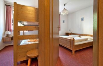 Apartment 12 - Ferienresidenz Roseneck, 2 Schlafzimmer, mit Schwimmbad in Todtnauberg bei Feldberg, Todtnauberg (photo 5)