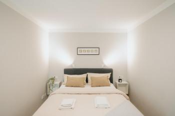 Homely Berlin - Cozy Studio, Modern, Near Theater & Kurfürstendamm, Berlín (foto 5)