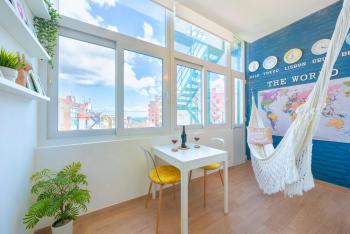 Wanderful Home - Travel Themed Apartment, Lisbon (photo 2)