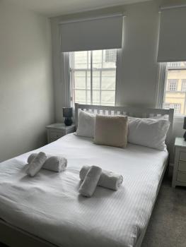 Pass the Keys Modern 3 Bed Flat on the Historic Royal Mile, Édimbourg (photo 5)