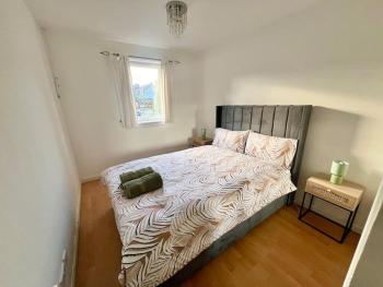 Ideal 3 Bed Home In Glasgow City With Free Parking, Глазго (фото 2)