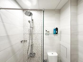 Doynov's Apartment, Sofia (Foto 5)