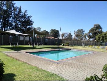 Apartment in Boksburg near OR TAMBO INTERNATIONAL AIRPORT, Boksburg (fotografie 2)