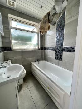Double Room E13, London (photo 2)