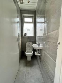 Double Room E13, London (photo 4)
