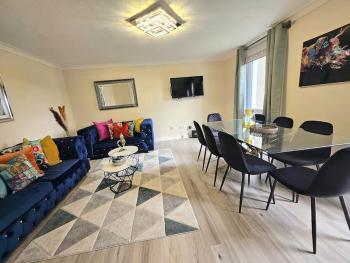 4 bed house With 6 Beds, Edinburgh (Foto 2)