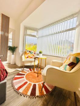 R-1 Newly renovated En-Suite Self contained Private Room in Selly Oak Birmingham, Birmingham (fotografie 4)