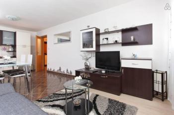 Apartment STANIĆ - Home away from home, Split (photo 4)