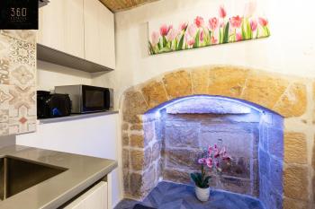 1BR Charming townhouse in capital city with WIFI by 360 Estates, La Valletta (foto 5)