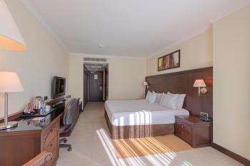 Crowne Plaza Antalya by IHG, Анталья (фото 3)