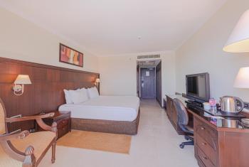 Crowne Plaza Antalya by IHG, Анталья (фото 4)