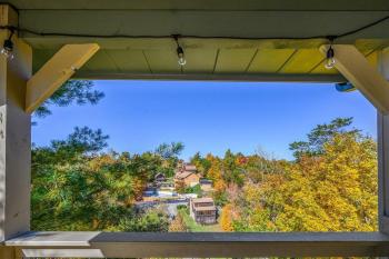 Dog Friendly, 3-Decks, Indoor Pool, Hot Tub with Arcade, Pigeon Forge (photo 4)