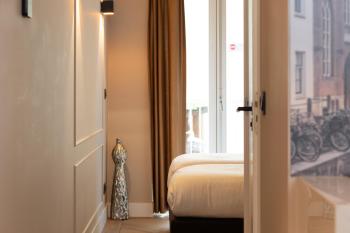 Midtown Hotel Twin Studio, Amsterdam (photo 4)