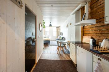 Garden Studios next to Telliskivi & Old Town, Tallinn (photo 5)