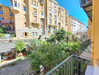 L'alcova b&b, a due passi dal centro, Генуя (фото 2)