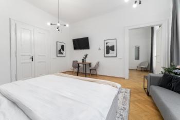 2# Fancy share Apartment with Own Bathroom, Prague (photo 2)