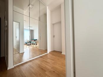 PURE SIMPLICITY Apartment, Bratislava (Foto 4)