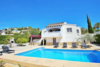 Yojo - holiday villa with private pool and panoramic views in Moraira, Moraira (foto 3)