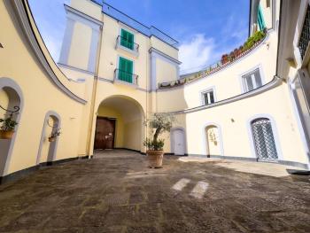 Villa Elba • Panoramica, Naples (photo 4)