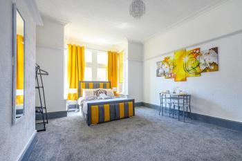 -RF7H- For your relaxed & Cosy Free Parking, Leeds (Foto 3)