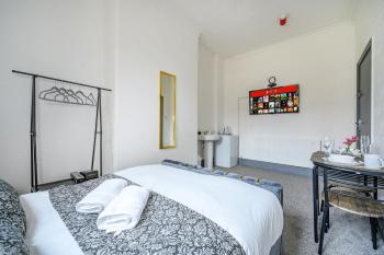 *RG7H*For your relaxed & Cosy Free Parking, Leeds (Foto 4)