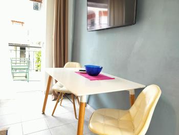 Kula Kula - Family-Friendly Summer Stay in Nea Flogita - 400m from the Beach - Private Parking, Flogita (foto 3)