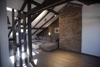 Charming Boutique Loft in Skopje, Main Square, Skopje (photo 3)