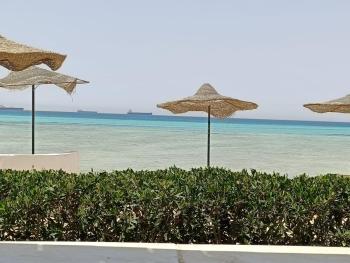 شاليه سياحي مكيف صف أول علي البحر مباشره ومكيف وبحديقه خاصه, Ras Sudr (Foto 4)