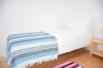Cool Tailor Made 2 Bedroom Apartment, Lisbon (photo 5)