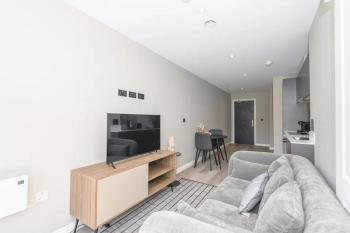City Centre Deluxe with amazing Garden Terrace - Pass the Keys, Лидс (фото 2)