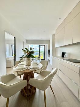 Rentero NEW Modern, River View APT near Prague City Center, Praha (fotografie 3)