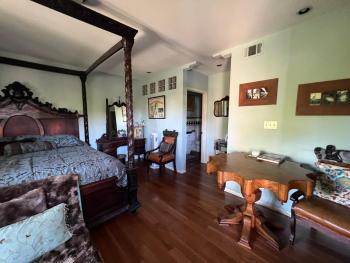 Universal Studios-Hollywood Hills guest suite with King bed, Los Angeles (Foto 2)