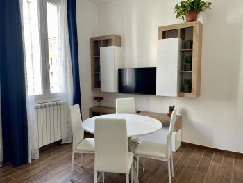 Casa Curcio, Bologna (photo 2)