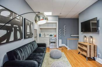Stay in Historical Unit! Fabulous Corner with views of Old City!, Philadelphia (foto 2)