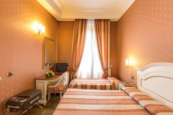 Hotel La Lumiere Di Piazza Di Spagna, Rome (photo 4)