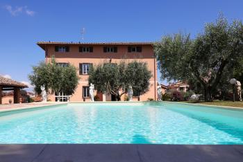 Villa con piscina, Roma (foto 2)