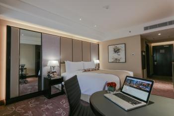 Diamond Hotel Philippines, Манила (фото 3)