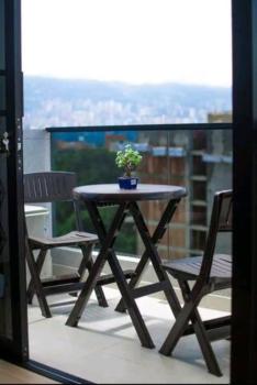 Laureles Living en el barrio más cool del Mundo, Medellín (zdjęcie 3)