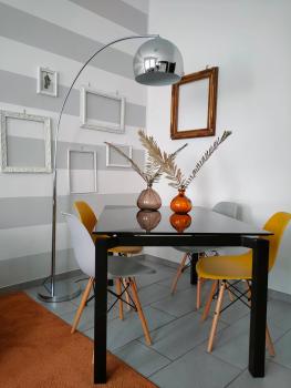 Elegant Smart Suite with Free Parking, Turin (photo 5)