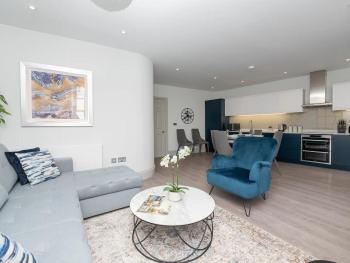 Pass the Keys Stylish 2-bed apartment in the heart of Bath., Bath (photo 3)