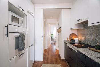 Bolia - 2 bedroom and terrace in Eixample Esquerra, Barcelona (photo 3)